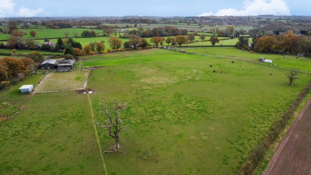 Property photo 2 of 4