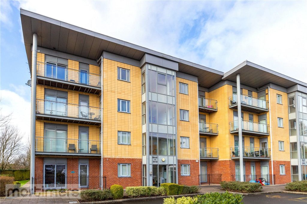 Property photo 1 of 10 Front External