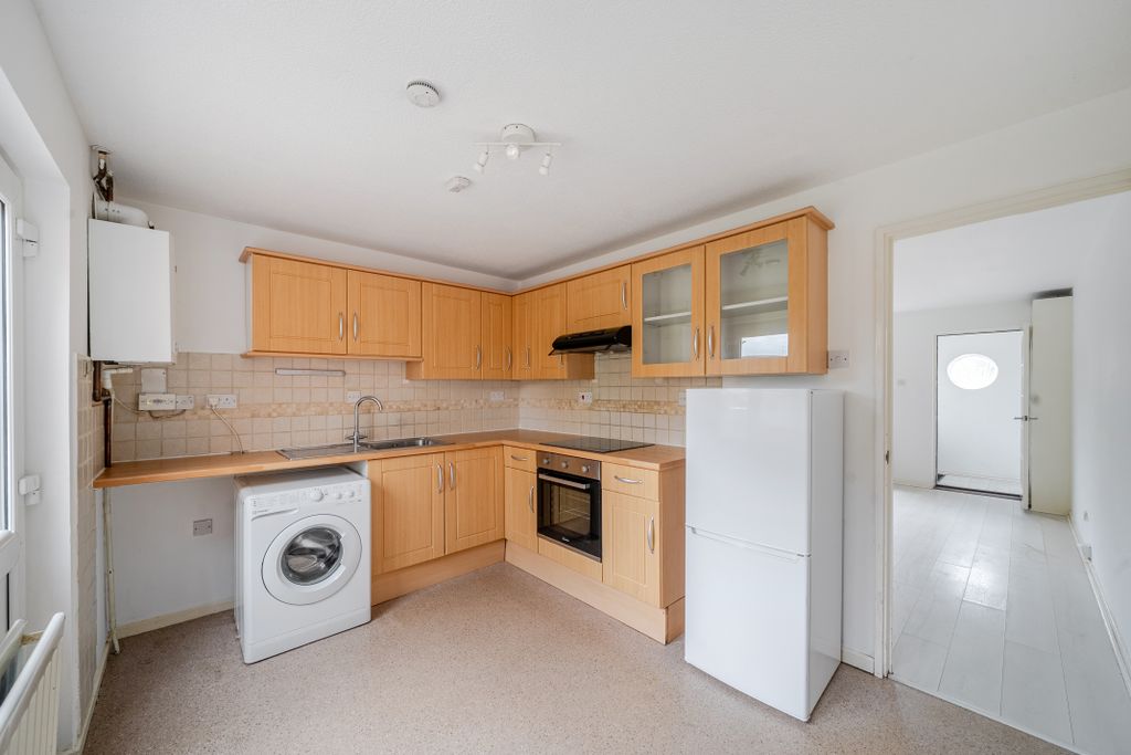 Property photo 2 of 13 141756066A0Aee9F1B900