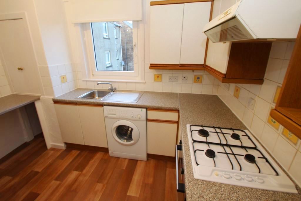 Property photo 3 of 8