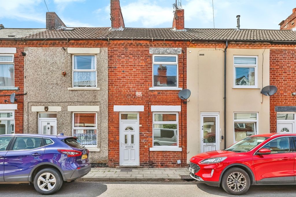 Property photo 1 of 17