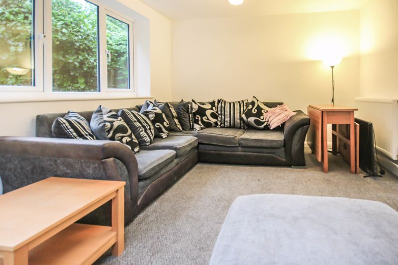 Property photo 2 of 16 Photo 18