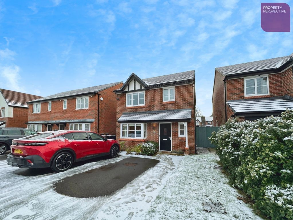 Property photo 1 of 16 External