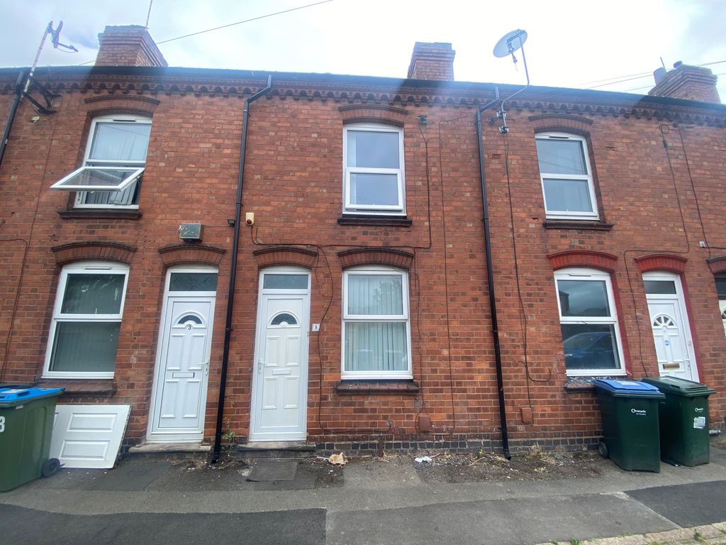 Property photo 1 of 7