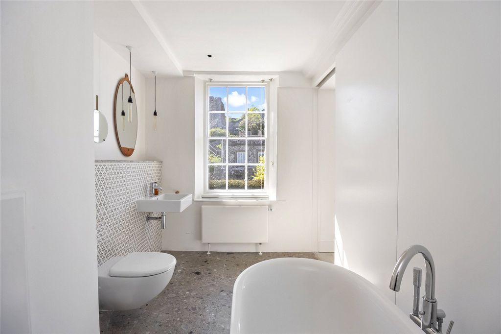 Additional image 19 of 5 bed semi-detached house for saleCastle Precincts, Lewes, East Sussex BN7