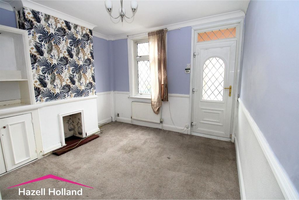 Property photo 2 of 14 Untitled Design - 2026-03-24T141216.115.Jpg