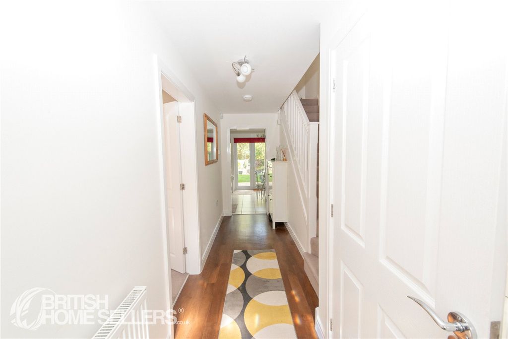 Property photo 3 of 27 Picture No. 20
