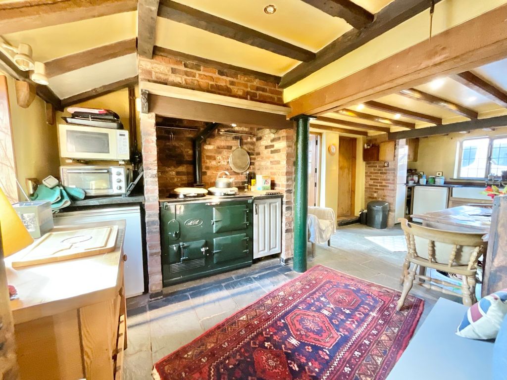 Property photo 3 of 38