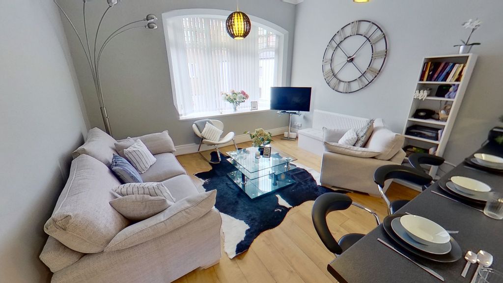 Property photo 1 of 11 Peoples-Hall-Cottage-Flat-6-03182021_130903