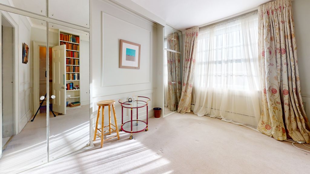 Property photo 3 of 13 1 Milner Street, Chelsea, London, Sw3 2Qa