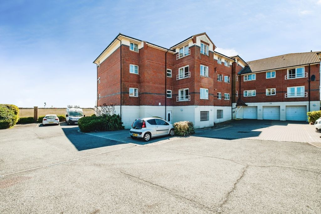 Property photo 1 of 19 Pbox-Img.Jpg