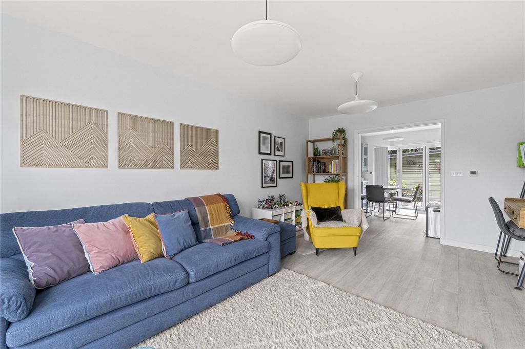 Property photo 3 of 13 Picture No. 23