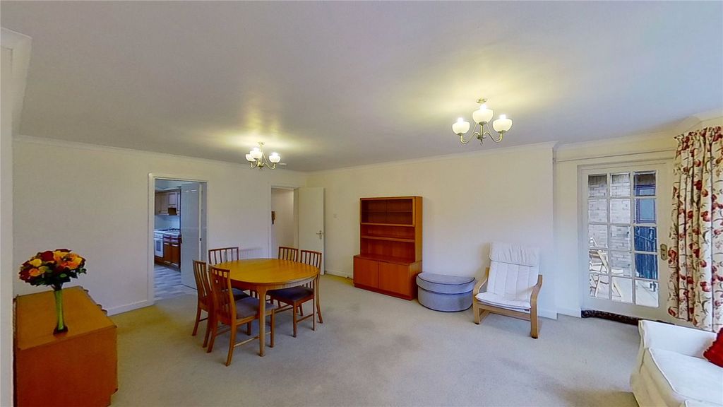 Property photo 2 of 14 Photo 2