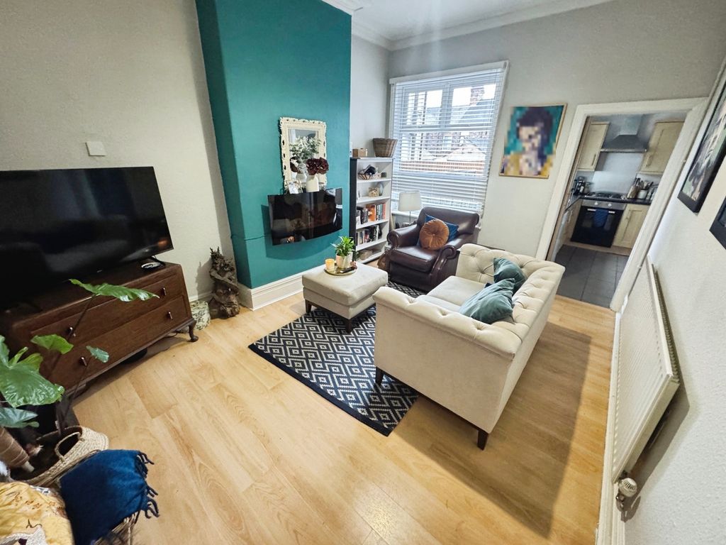 Property photo 3 of 9 Sitting Room