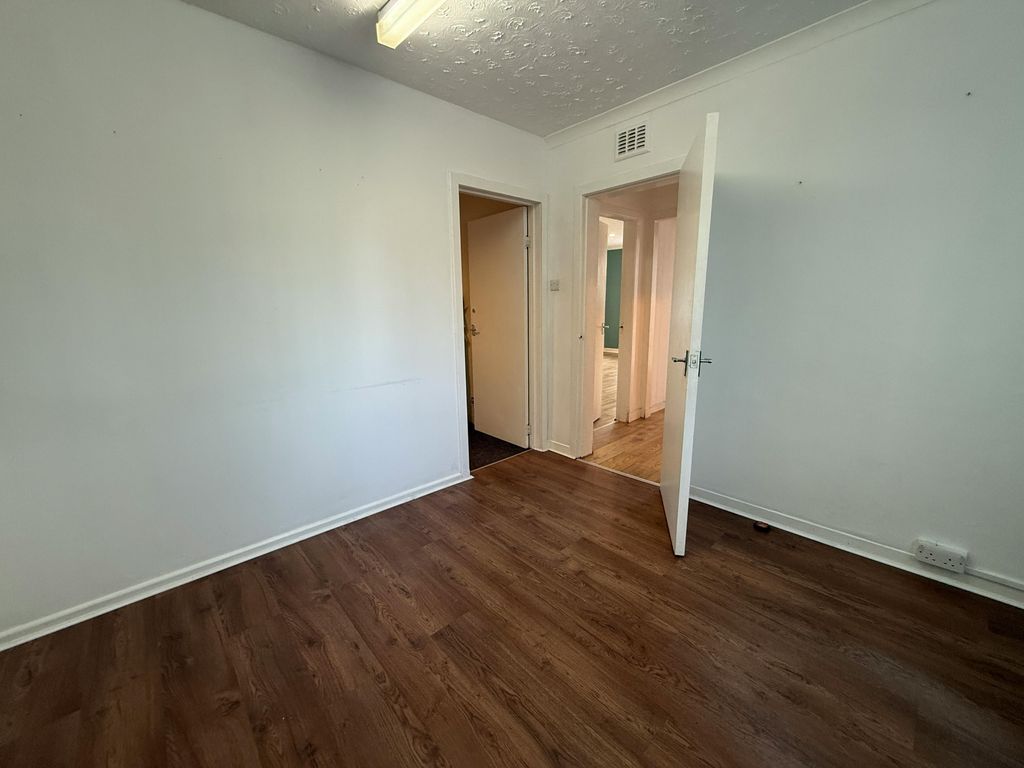 Property photo 2 of 6 Img_4478.Jpg