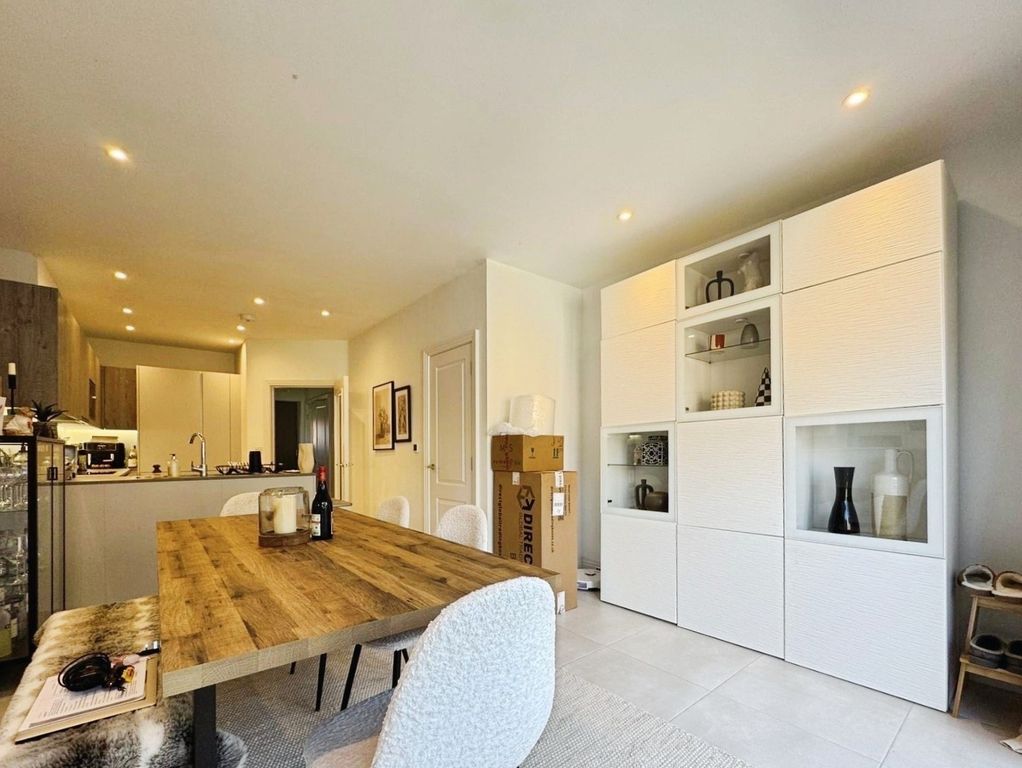 Property photo 3 of 15 Pbox-Img.Jpg