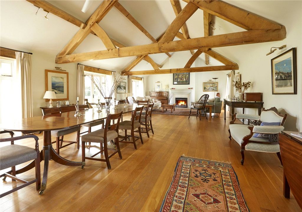 Property photo 2 of 15 Dining Room