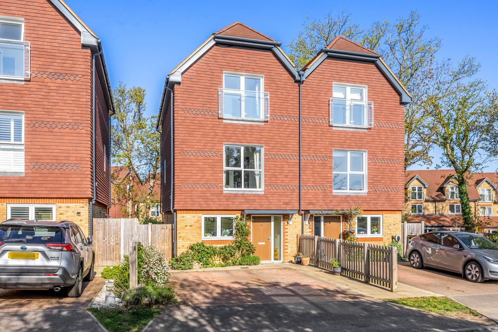 Property photo 1 of 20