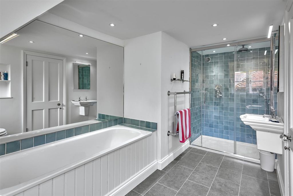 Additional image 12 of 7 bed detached house for saleSteep, Hampshire GU32