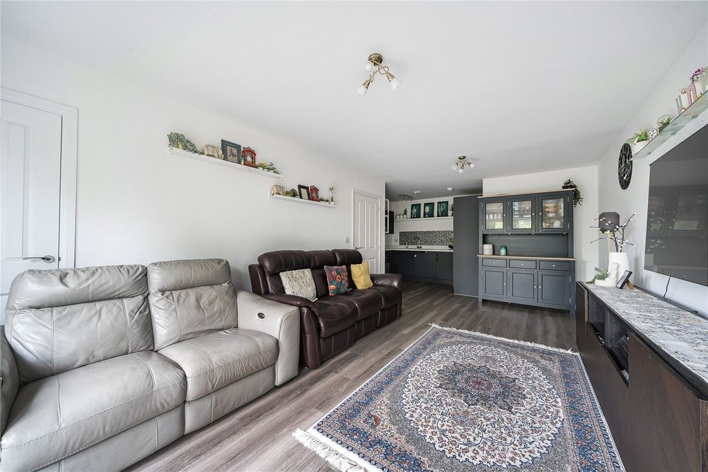 Property photo 2 of 16 Picture No. 08