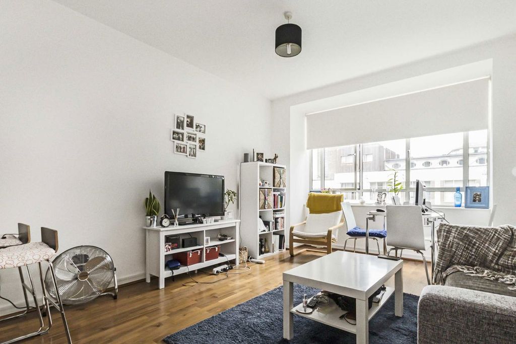 Property photo 2 of 4