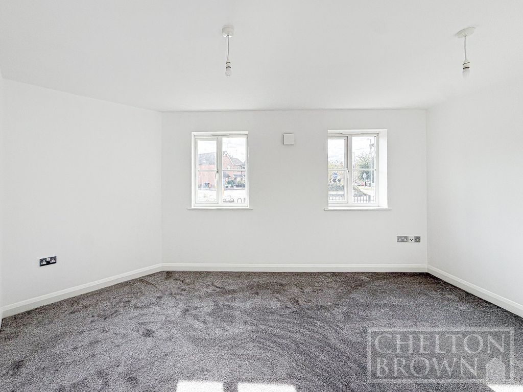 Property photo 3 of 13 Living Room