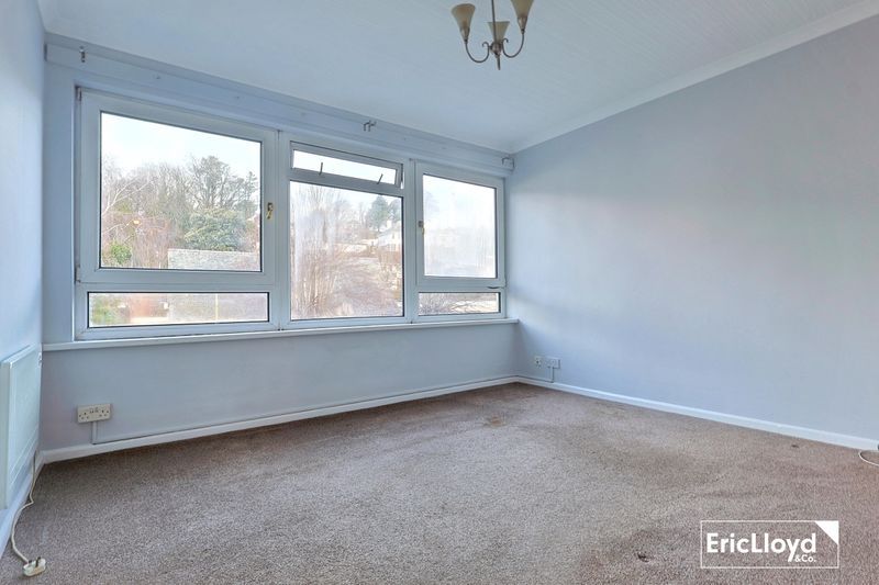 Property photo 3 of 12 Photo 7