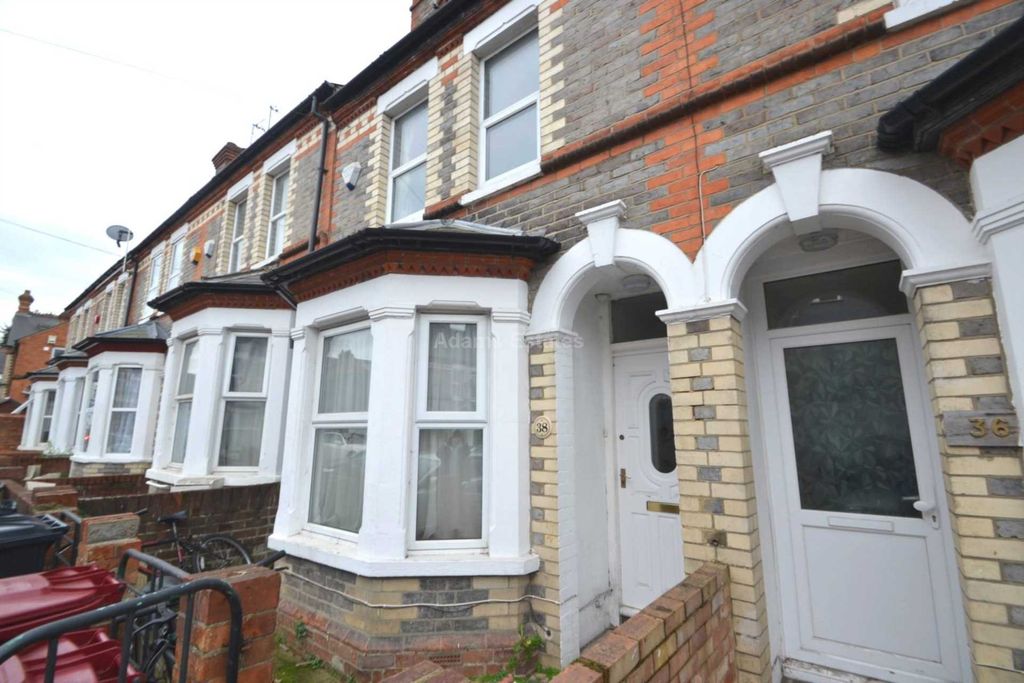 Property photo 2 of 11