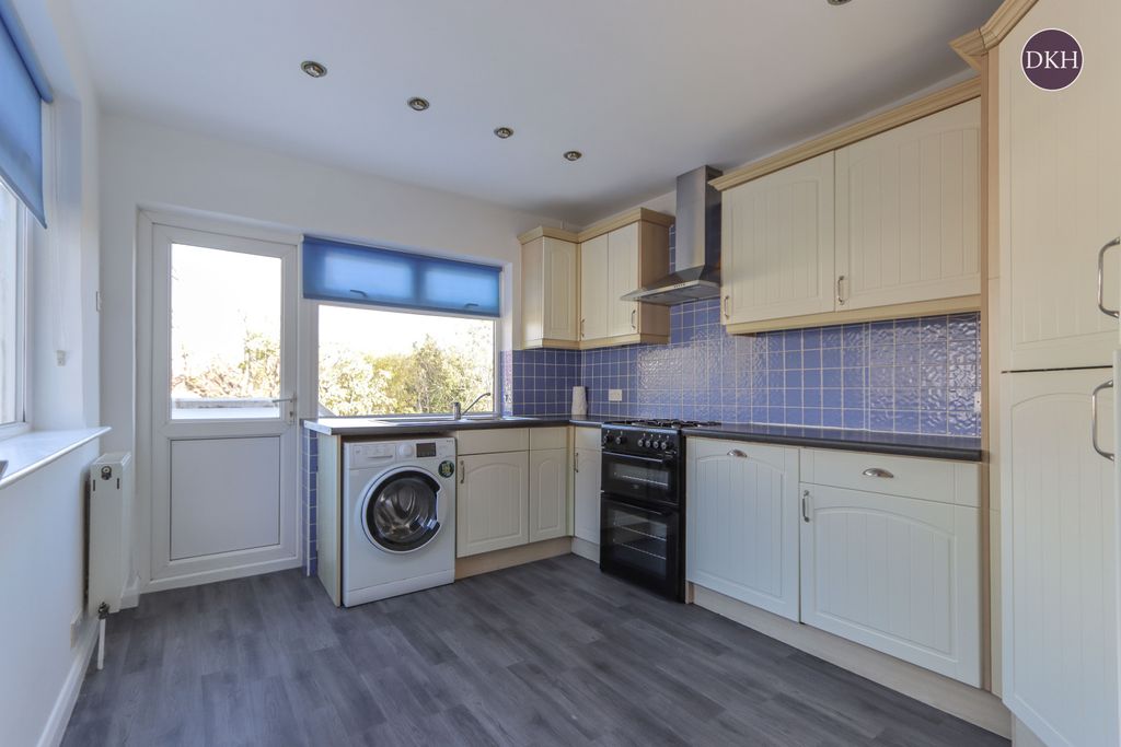 Property photo 3 of 13 Picture No. 08