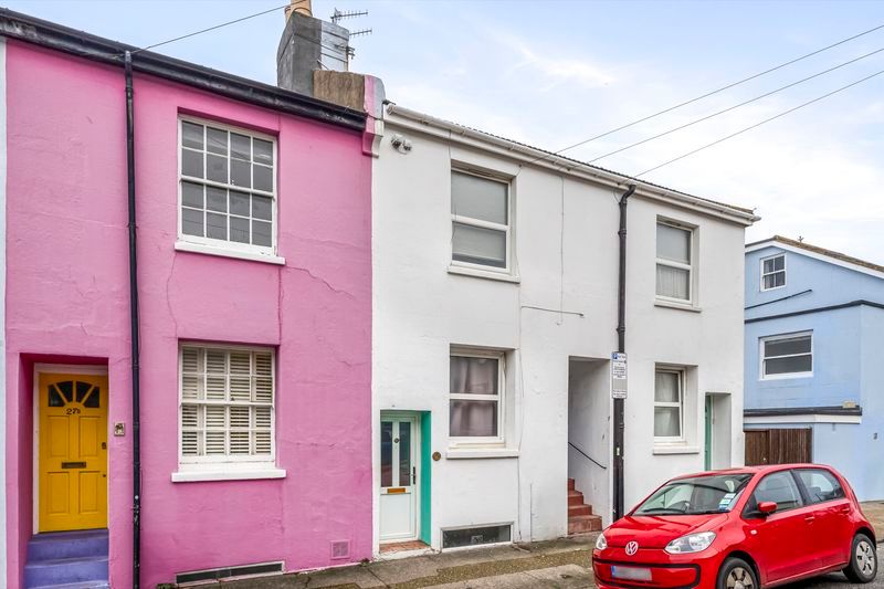 Property photo 1 of 15 Photo 14