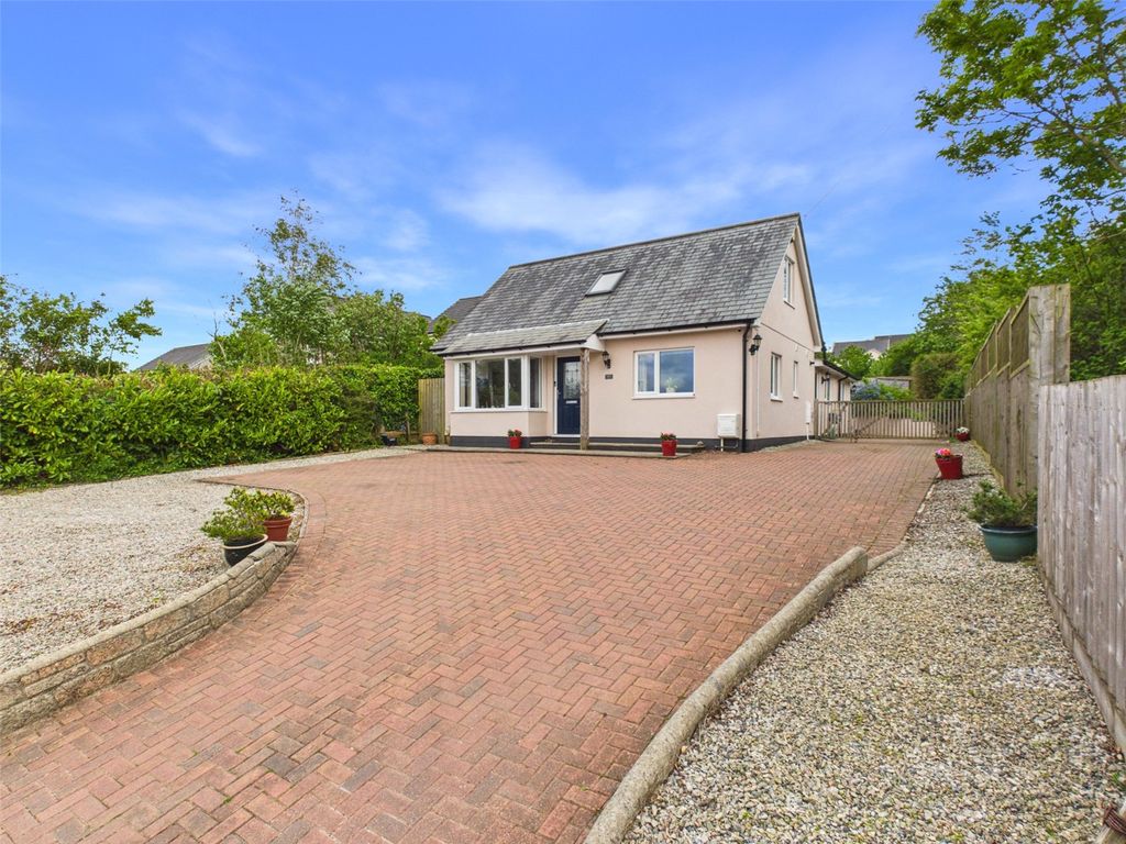 Property photo 1 of 17 Front