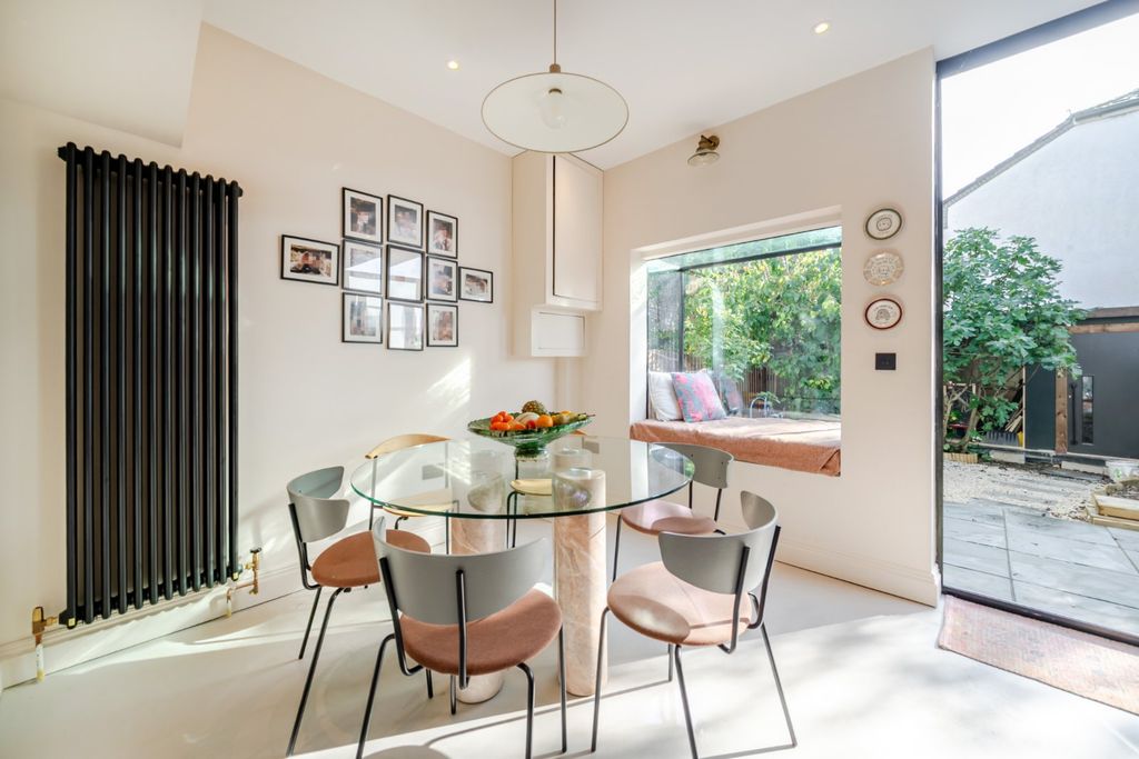 Property photo 3 of 13 Picture No. 07