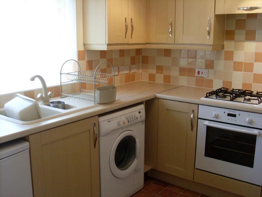 Property photo 2 of 3 Kitchen