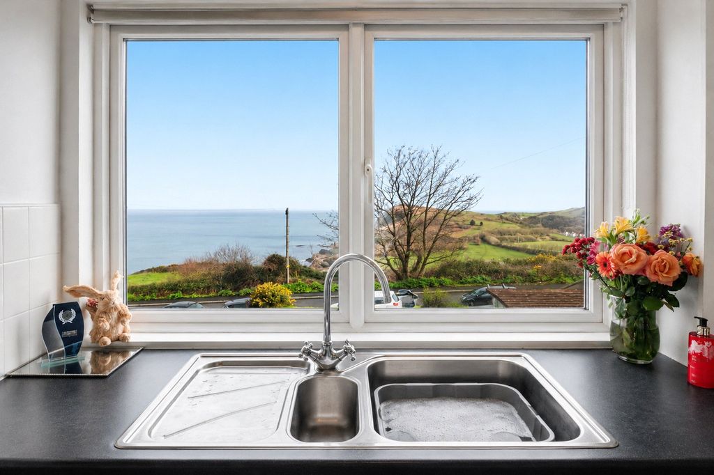 Property photo 1 of 20 1 - Picture No. 26