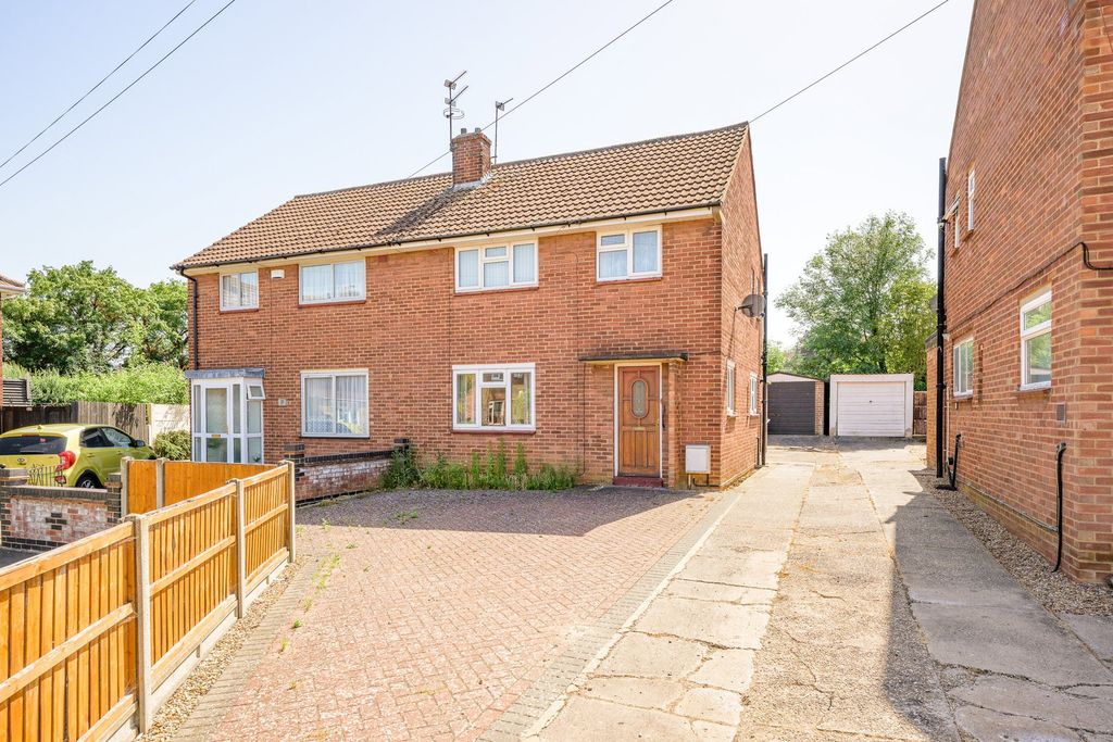 Property photo 1 of 22