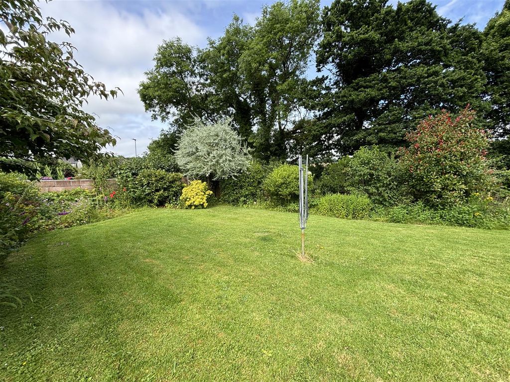 Property photo 2 of 21 Img_2032.Jpg