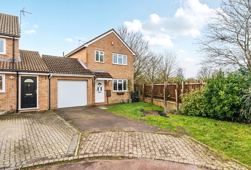 Property photo 1 of 10 1403579-17-6978F0...