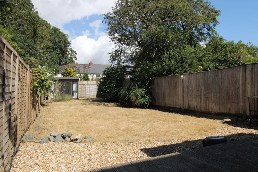 Property photo 2 of 19 Garden