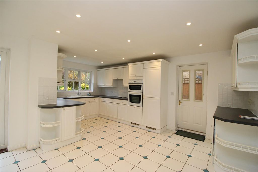 Property photo 3 of 14 Img_1627.Jpg