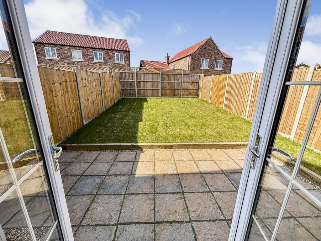 Property photo 2 of 14 Tlc_d8Cdf130-B26E-41ee-95E3-274Ba2A553Cb_Cf20A93.J
