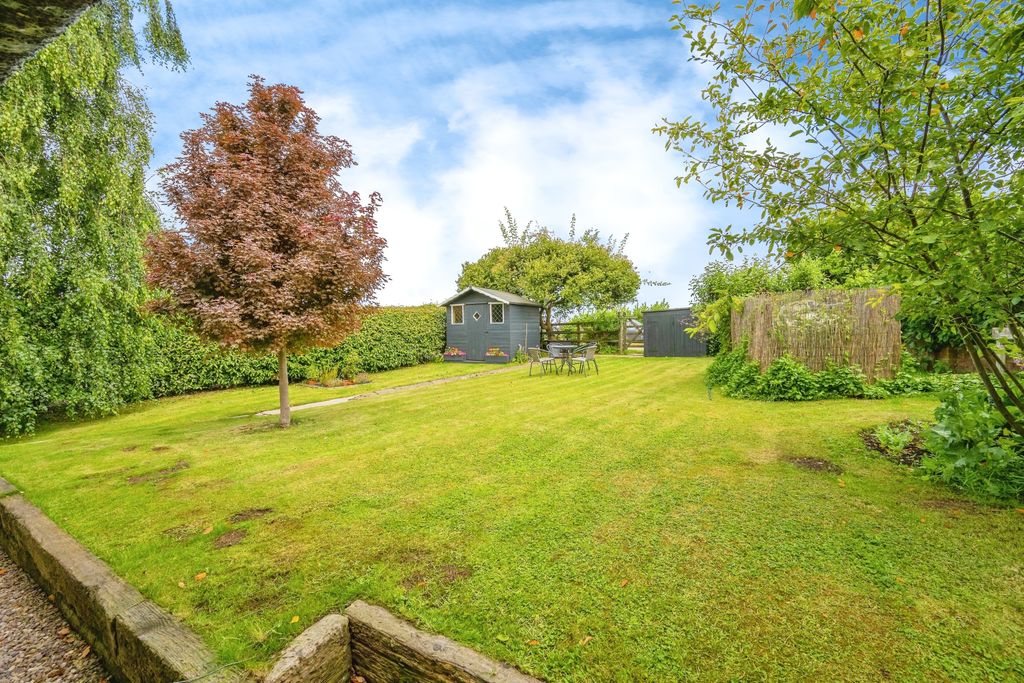 Property photo 2 of 16 Rear Garden