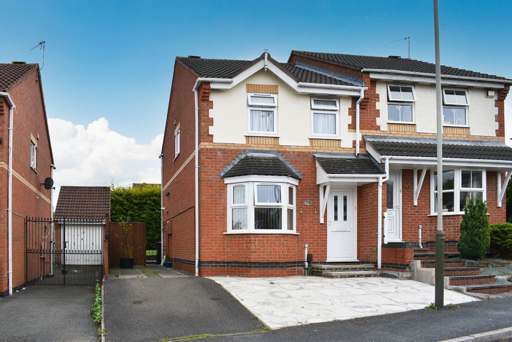 Property photo 1 of 23