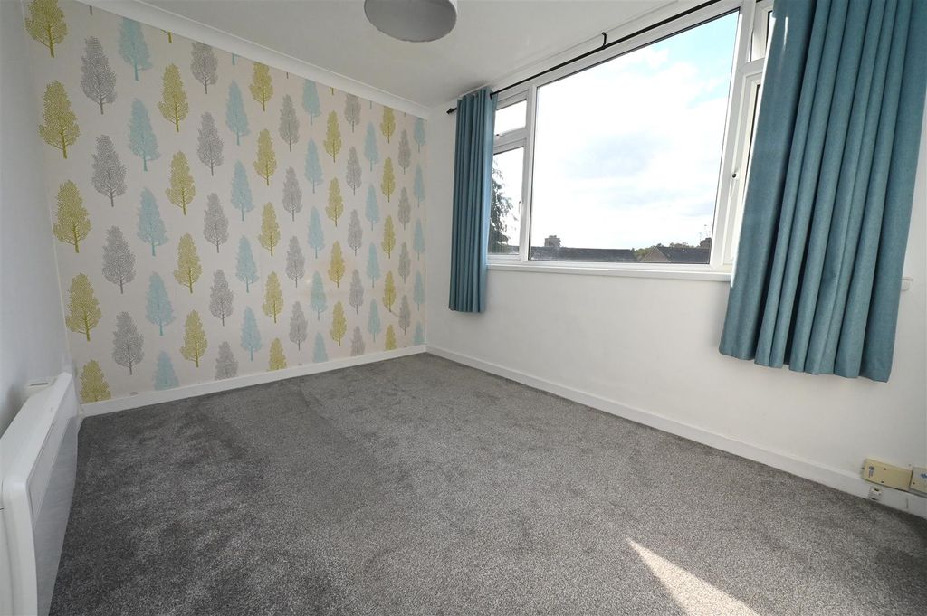 Property photo 3 of 13 Bedroom1.Jpg