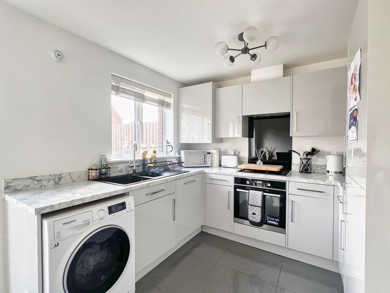 Property photo 2 of 24 Photo 5