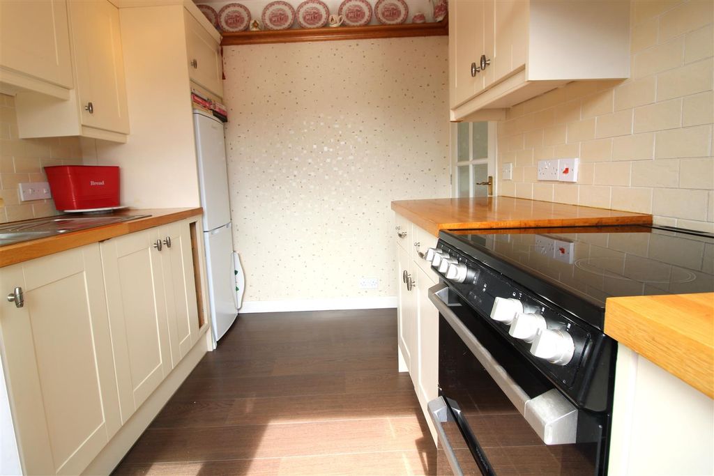 Property photo 3 of 11 C.Ki1.Jpg