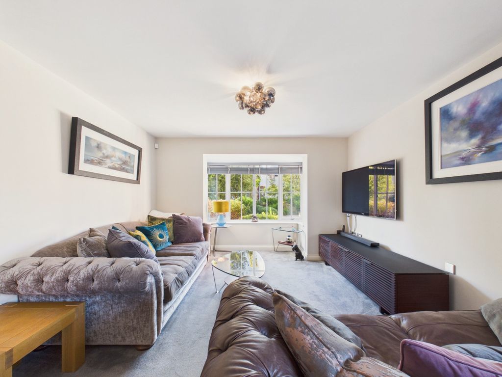 Property photo 2 of 28 5454077