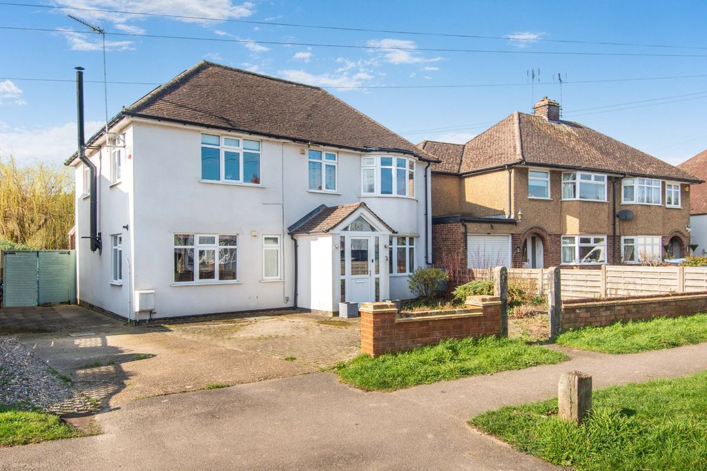 Property photo 2 of 11 Picture No. 33