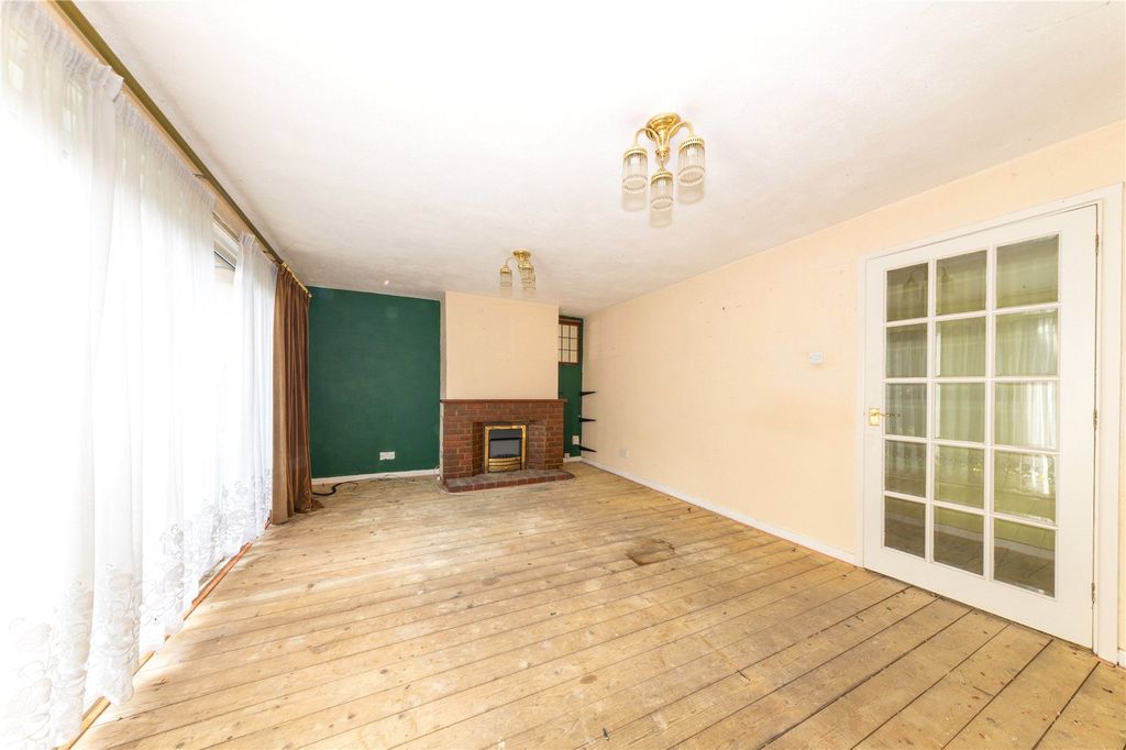 Property photo 2 of 22 Picture No. 07