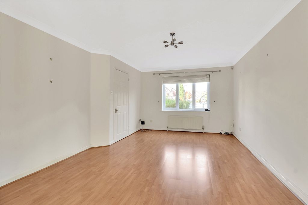 Property photo 3 of 14 Picture No. 05