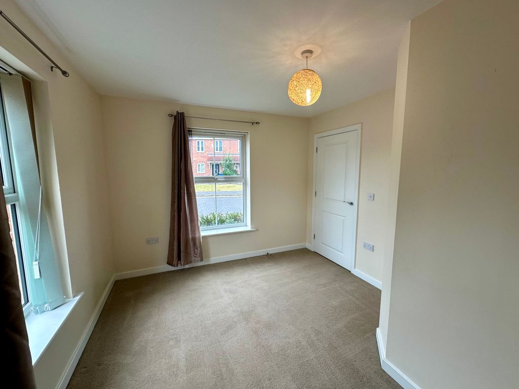 Property photo 3 of 13 Image